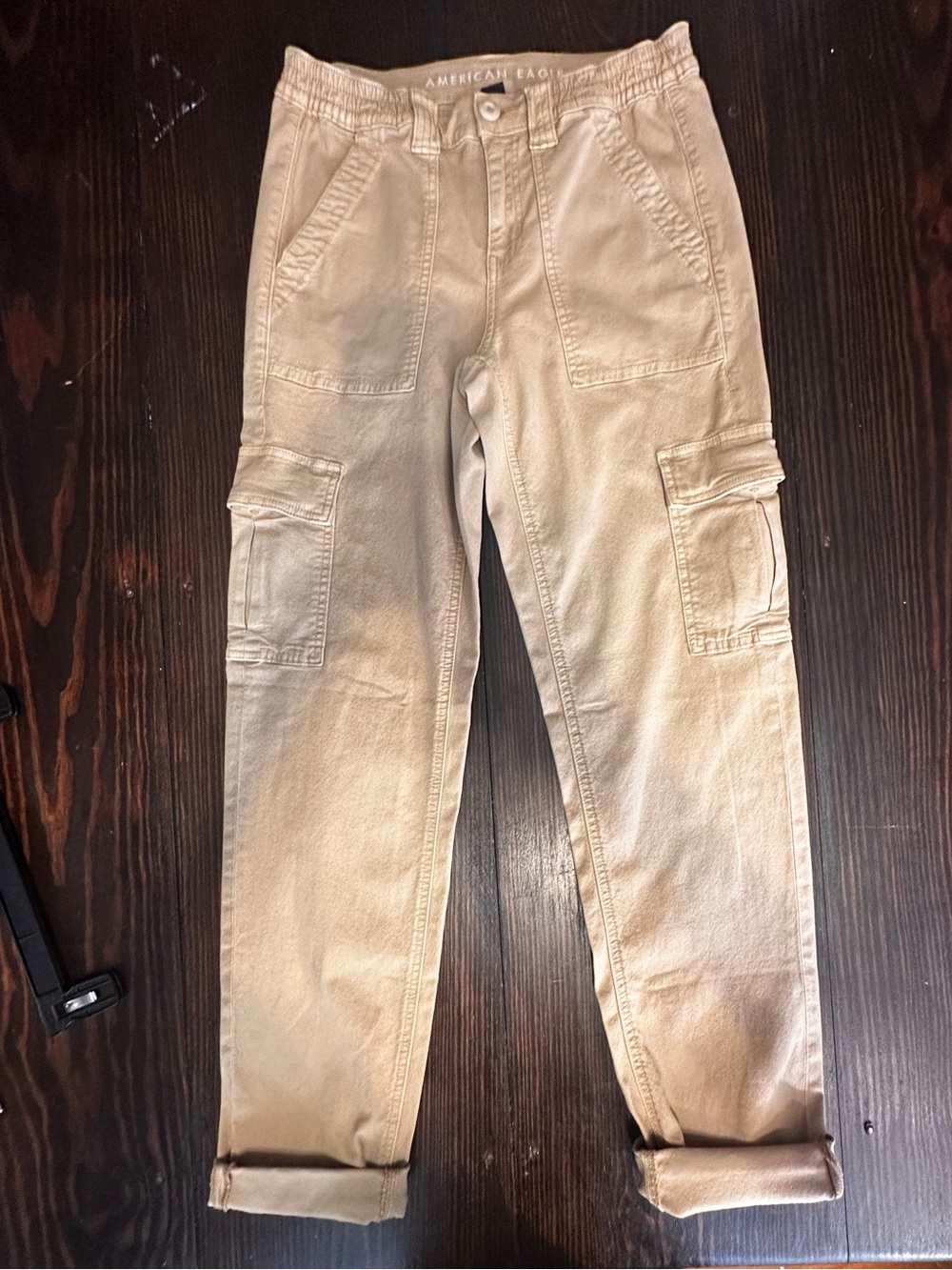 American Eagle Outfitters Tan woman Cargo Pants